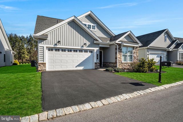 99 FEDERAL DRIVE, Mechanicsburg, PA 17050