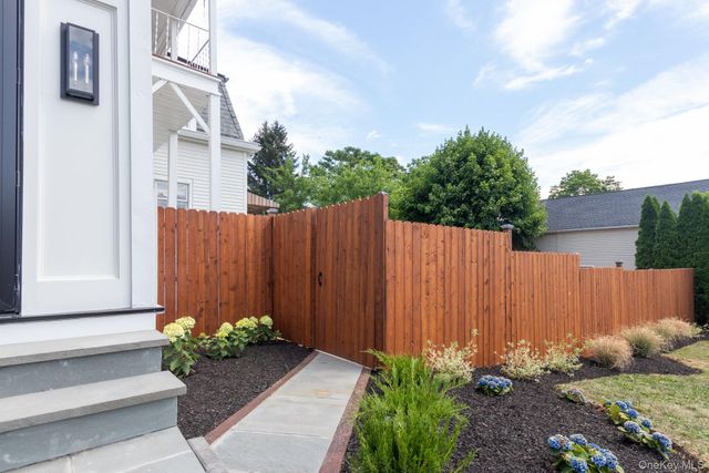 114 Rombout Avenue, Beacon, NY 12508
