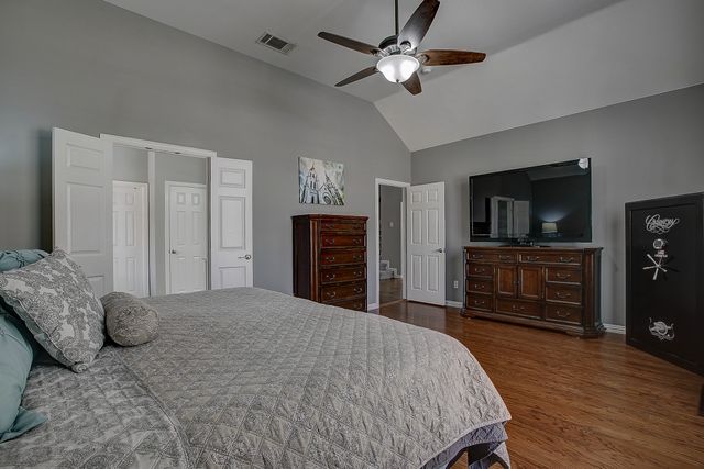 409 Love Bird Lane, Murphy, TX 75094