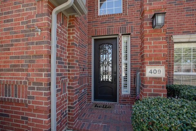 409 Love Bird Lane, Murphy, TX 75094