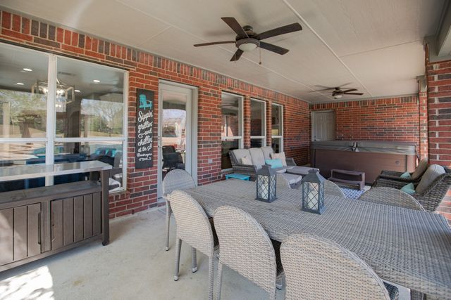 409 Love Bird Lane, Murphy, TX 75094