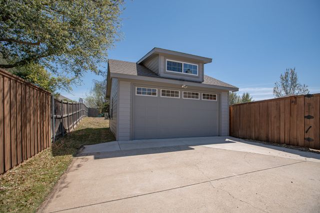 409 Love Bird Lane, Murphy, TX 75094