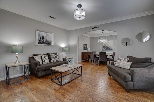 409 Love Bird Lane, Murphy, TX 75094