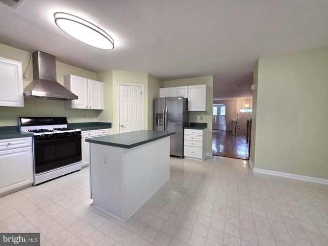 937 WALNUT WOOD RD, Cockeysville, MD 21030
