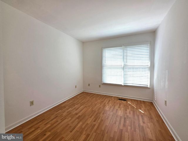937 WALNUT WOOD RD, Cockeysville, MD 21030