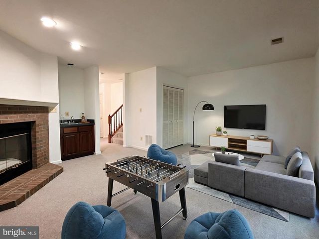 937 WALNUT WOOD RD, Cockeysville, MD 21030