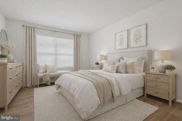 7830 WOLF RUN LN, Severn, MD 21144