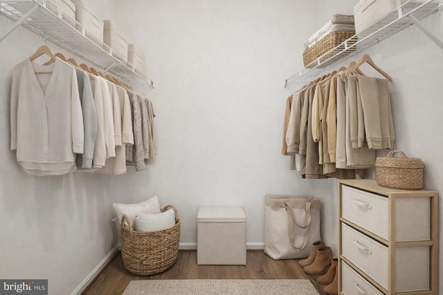 7830 WOLF RUN LN, Severn, MD 21144