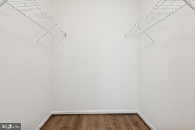 7830 WOLF RUN LN, Severn, MD 21144