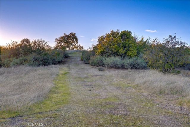 11315 Nacimiento Lake Drive, Bradley, CA 93426