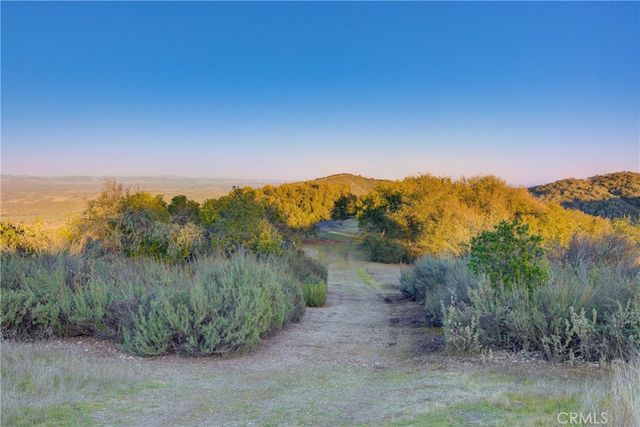 11315 Nacimiento Lake Drive, Bradley, CA 93426