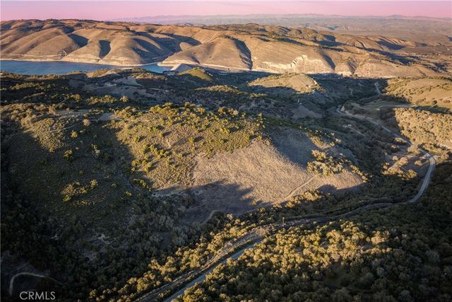 11315 Nacimiento Lake Drive, Bradley, CA 93426