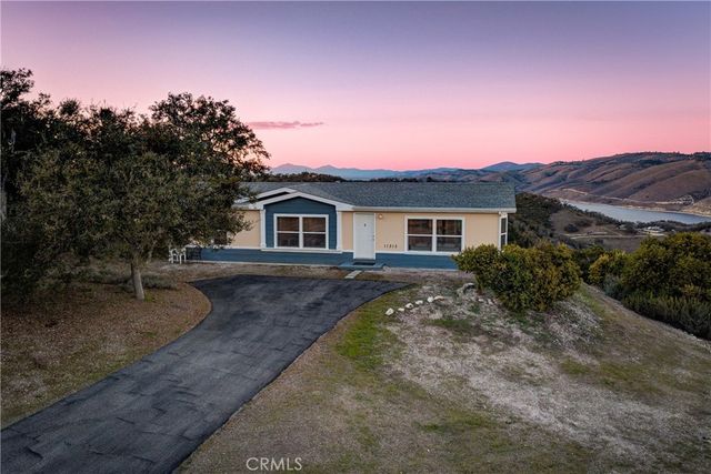 11315 Nacimiento Lake Drive, Bradley, CA 93426