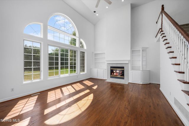 7439 Lock Mill Court, Maumee, OH 43537