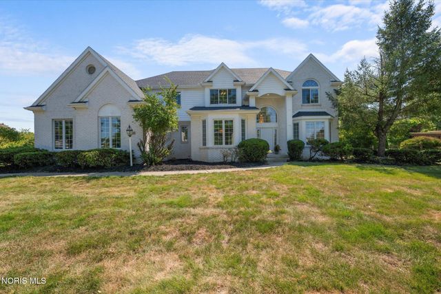 7439 Lock Mill Court, Maumee, OH 43537