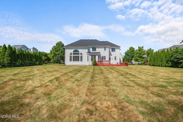 7439 Lock Mill Court, Maumee, OH 43537