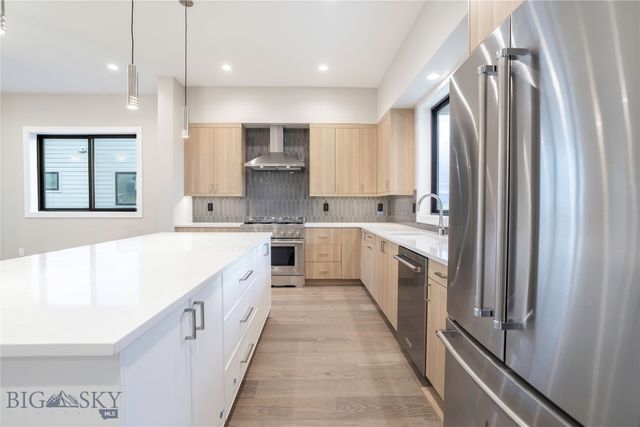 123 Creekbank Loop, Bozeman, MT 59718