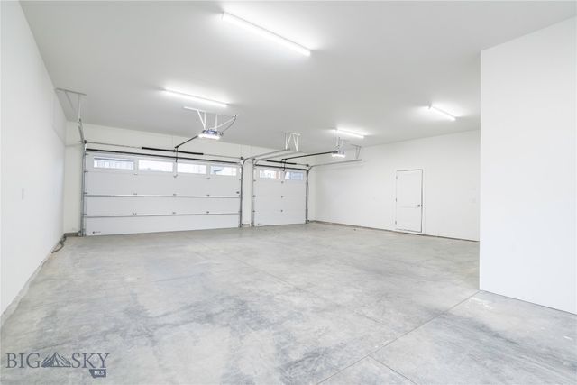 123 Creekbank Loop, Bozeman, MT 59718