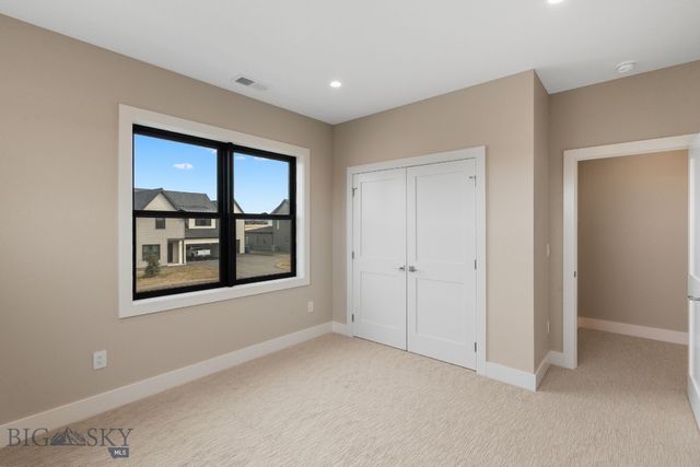 123 Creekbank Loop, Bozeman, MT 59718