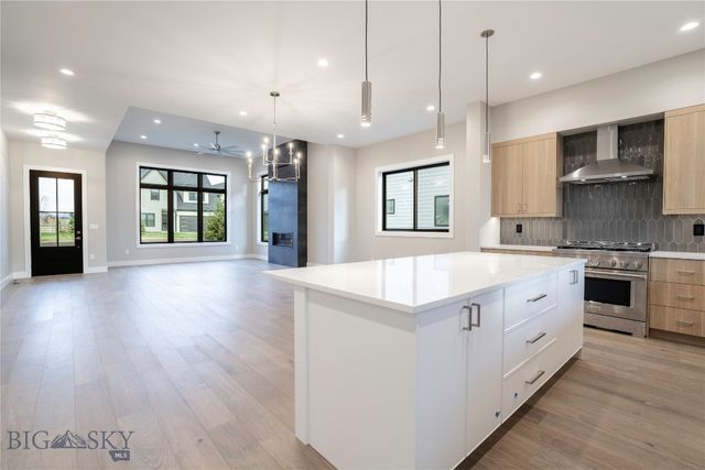 123 Creekbank Loop, Bozeman, MT 59718