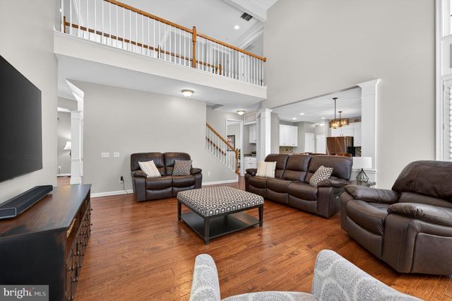 4 RANDOLPH CT, Mickleton, NJ 08056