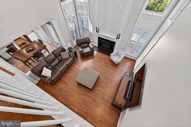 4 RANDOLPH CT, Mickleton, NJ 08056