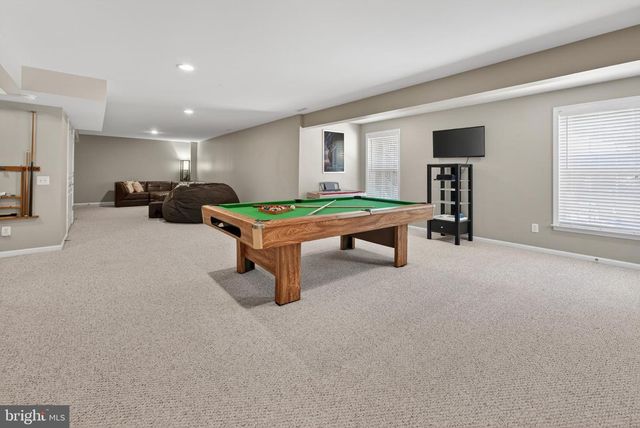 4 RANDOLPH CT, Mickleton, NJ 08056