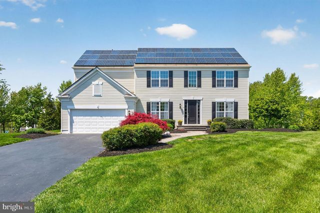 4 RANDOLPH CT, Mickleton, NJ 08056