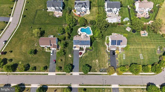 4 RANDOLPH CT, Mickleton, NJ 08056