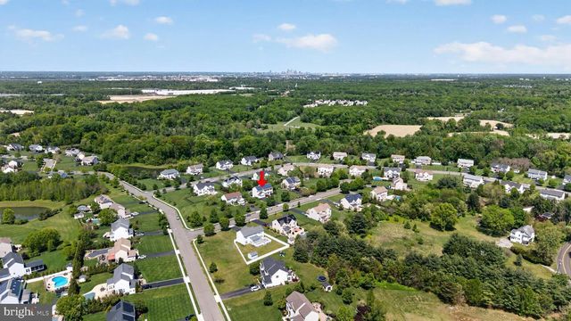 4 RANDOLPH CT, Mickleton, NJ 08056