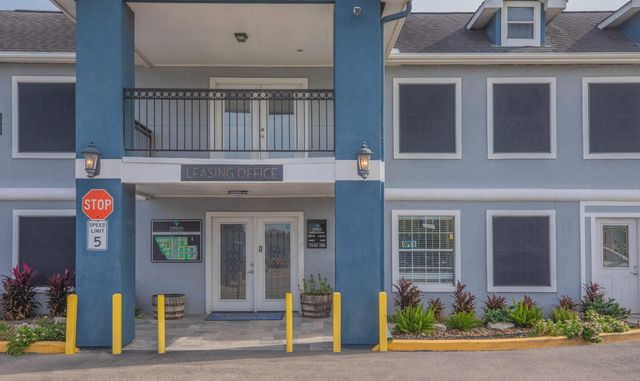 801 S Allen Genoa Road 112, South Houston, TX 77587