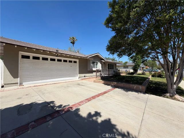 9943 Oso Avenue, Chatsworth, CA 91311