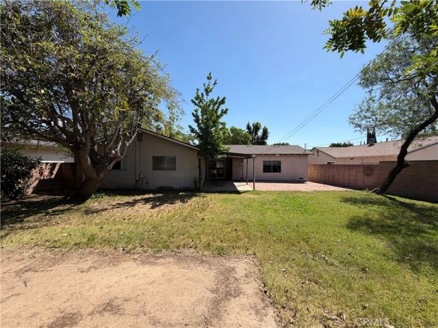 9943 Oso Avenue, Chatsworth, CA 91311