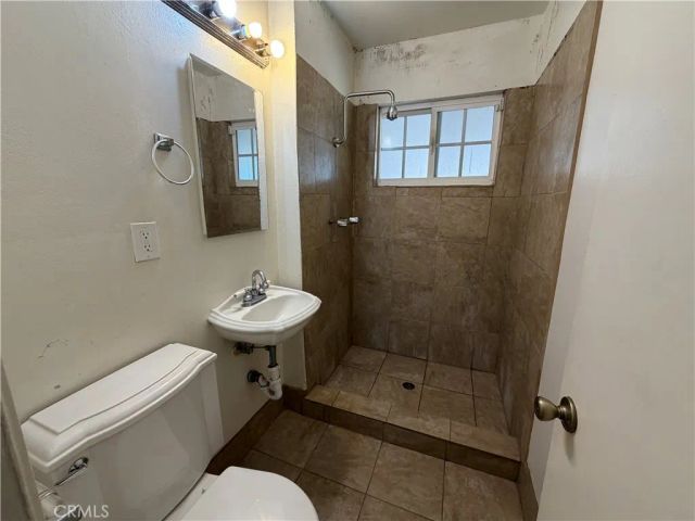 9943 Oso Avenue, Chatsworth, CA 91311