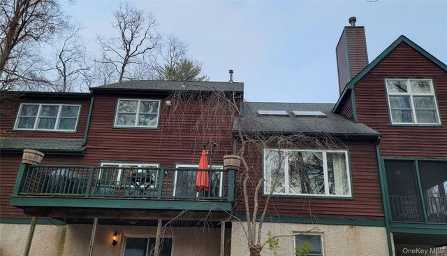 4 Greenlawn Road, Cortlandt Manor, NY 10567