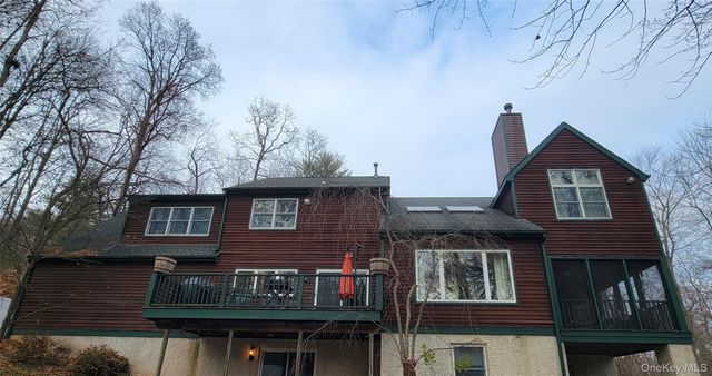 4 Greenlawn Road, Cortlandt Manor, NY 10567