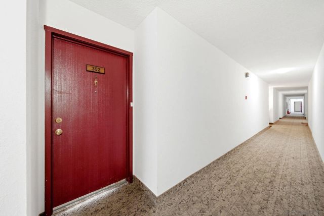 6780 Friars Rd 302, San Diego, CA 92108