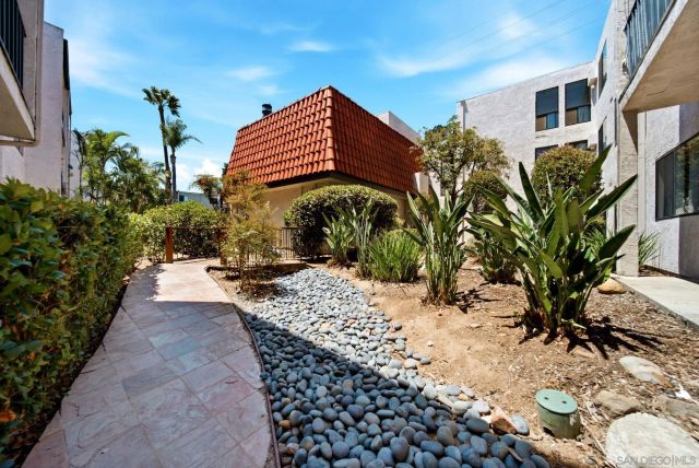6780 Friars Rd 302, San Diego, CA 92108