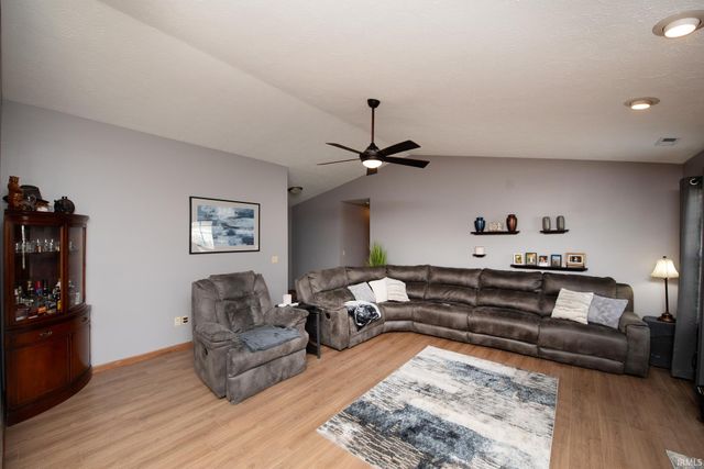 316 Persimmon Trail, Lafayette, IN 47909