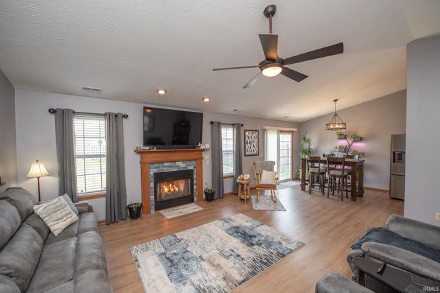 316 Persimmon Trail, Lafayette, IN 47909