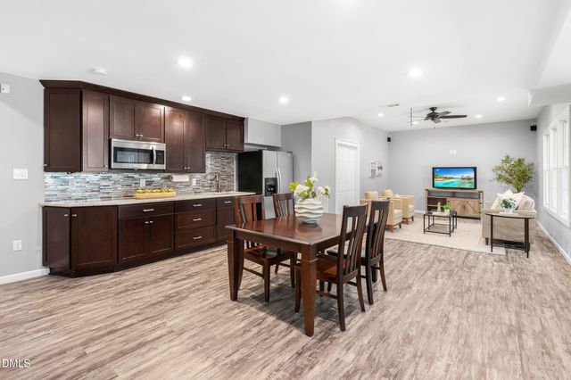 5801 Sand Pebble Place, Raleigh, NC 27613