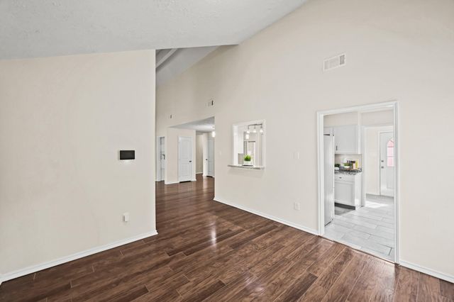 1515 Bamwick Drive, Houston, TX 77090