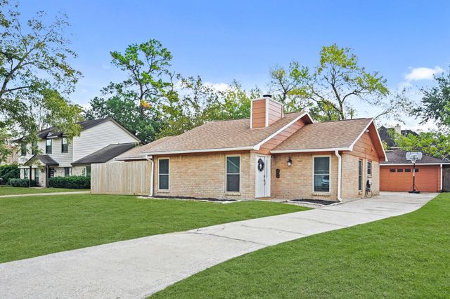 1515 Bamwick Drive, Houston, TX 77090