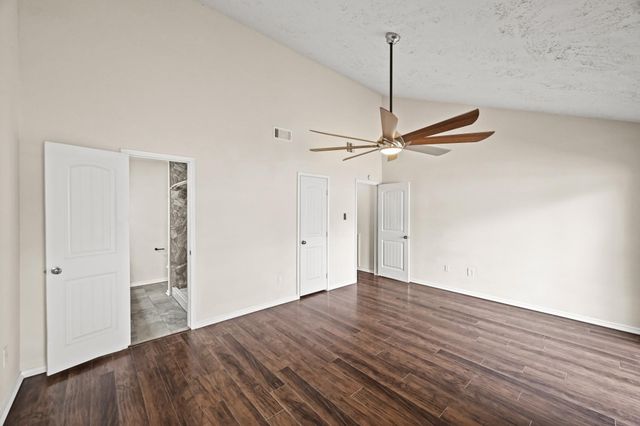 1515 Bamwick Drive, Houston, TX 77090