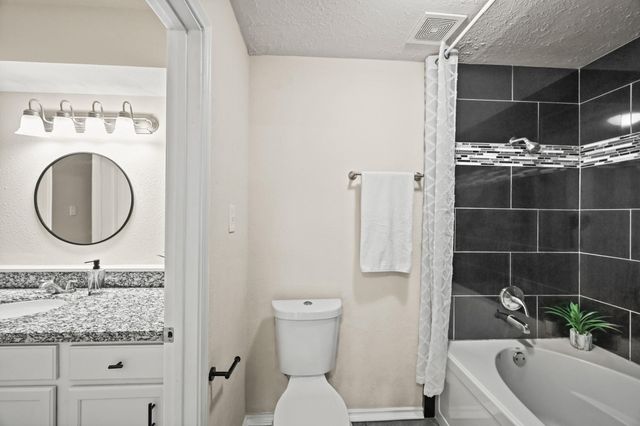 1515 Bamwick Drive, Houston, TX 77090