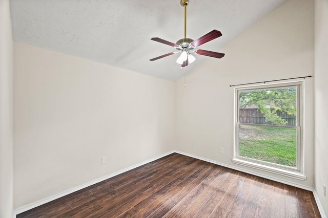 1515 Bamwick Drive, Houston, TX 77090