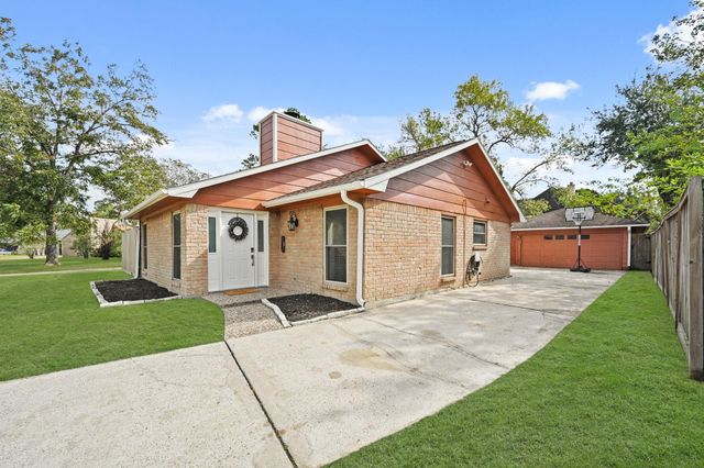 1515 Bamwick Drive, Houston, TX 77090