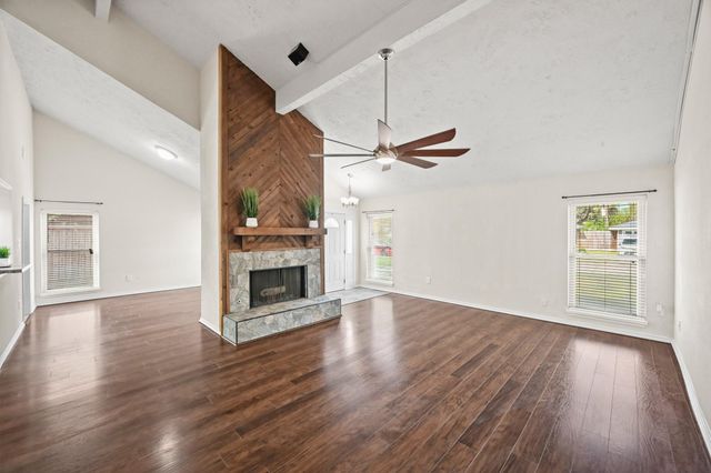 1515 Bamwick Drive, Houston, TX 77090