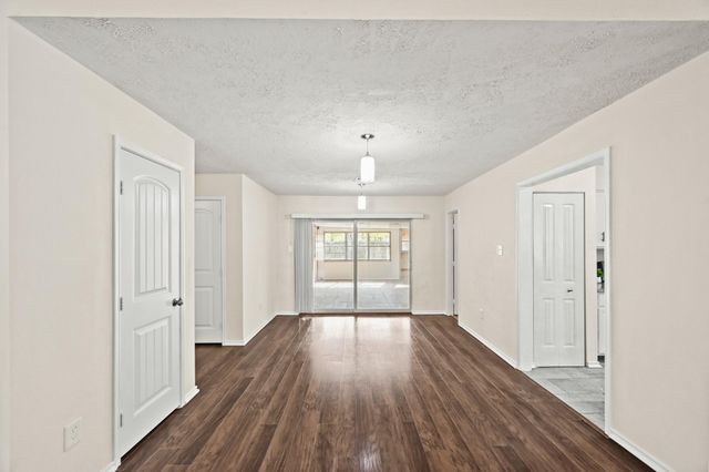 1515 Bamwick Drive, Houston, TX 77090