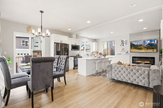 1815 143rd Place SW, Lynnwood, WA 98087